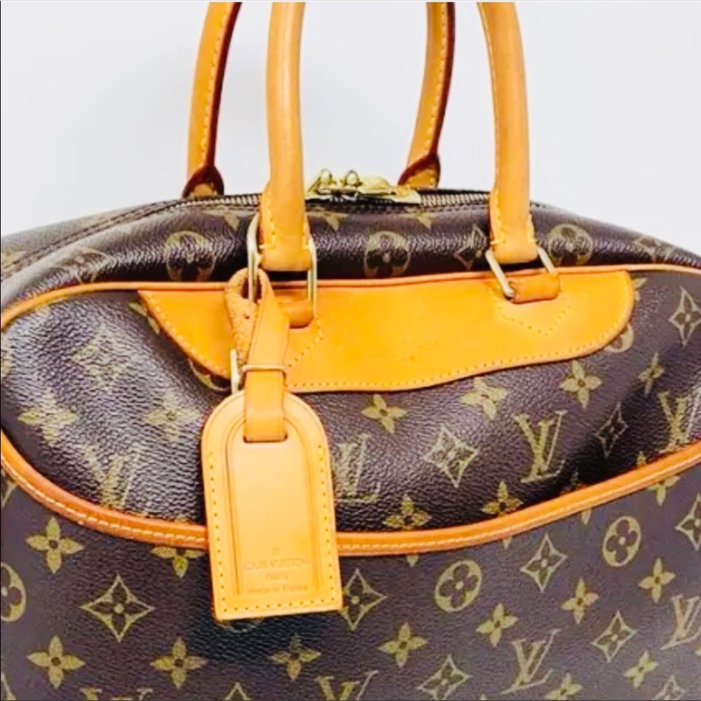 Authentic Louis Vuitton Monogram Deauville - Picture 3 of 12